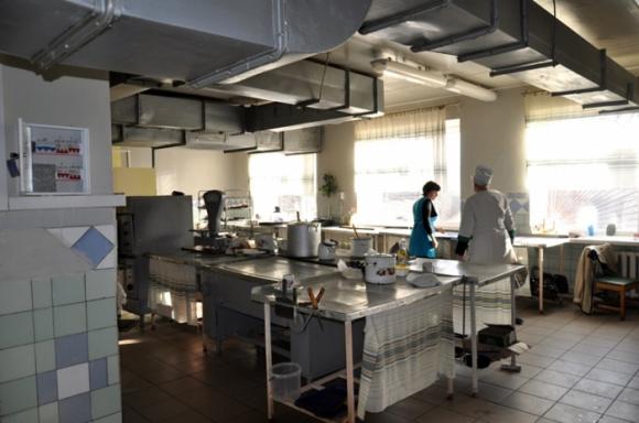 Пайки військової частини Вінницької області бізнесмени продають у&nbsp;Житомирі
