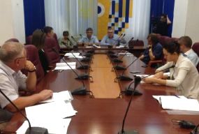 Боротьба проти цензури: громадська рада Держкомтелерадіо виступила проти блокування сайтів
