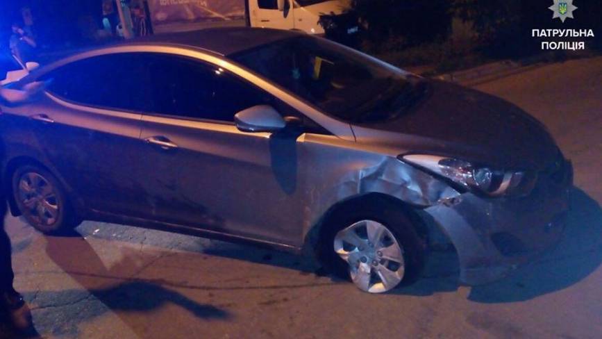 У Вінниці чотири екіпажа поліції наздоганяли п'яного водія "Hyundai"