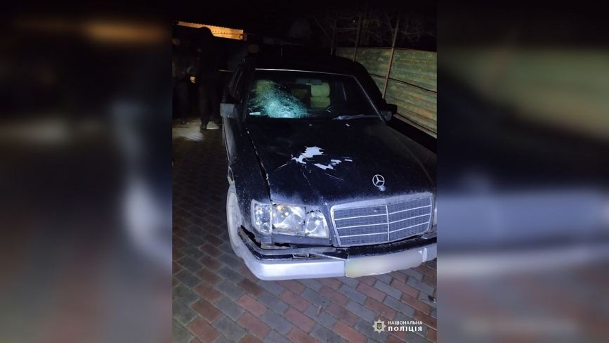 У Калинівці п'яний на Mercedes збив 80-річного пішохода. Потерпілий загинув