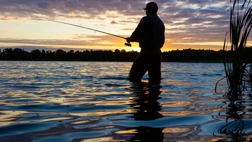 Триває нерест: особливості риболовлі у квітні та календар кльову