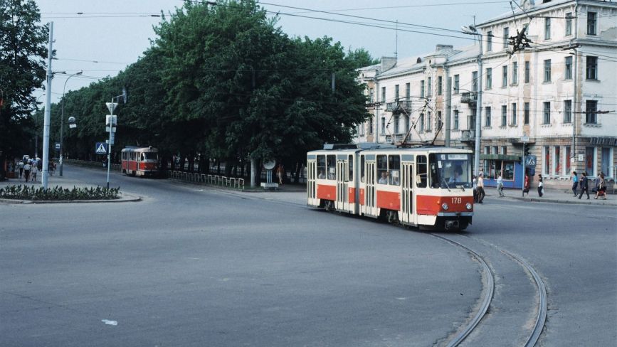 Сьогодні — 52-та річниця запуску в експлуатацію трамваїв серії Tatra