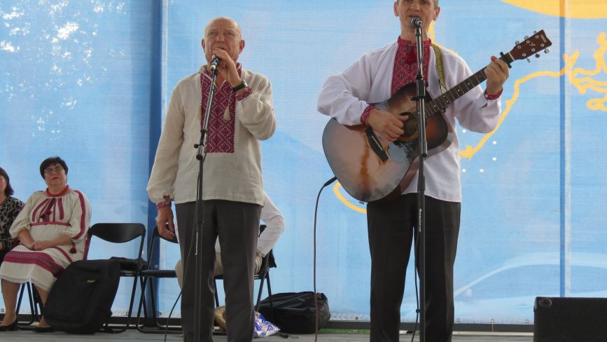 На святі української пісні «Коли ти поруч»  влаштували «парад співочих дуетів»