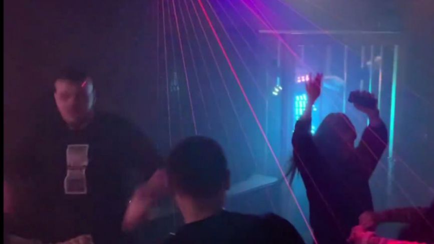 У Вінниці відкрили нічний клуб у річницю повномасштабного вторгнення