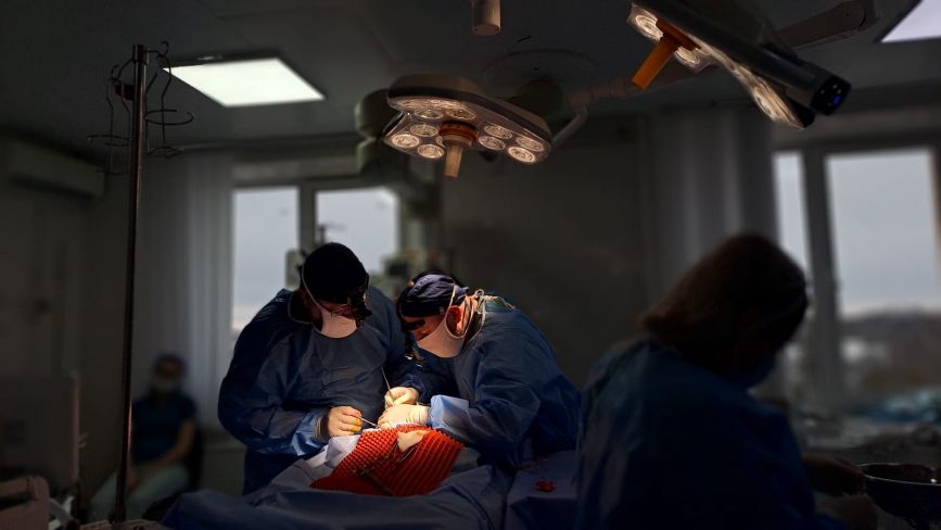 Хірурги вінницької «Пироговки» провели три успішні реконструкції обличчя