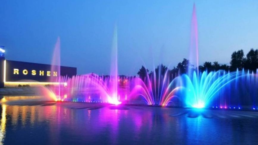 У Вінниці підняли фонтан «Рошен» після зимівлі на дні Південного Бугу