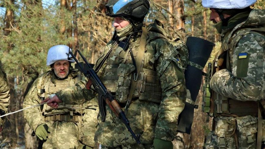 Тривають ракетні удари та масовані авіаційні атаки: хроніка 1107 доби війни