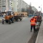 Дорожники у Вінниці наводять лад у місті та на приєднаних територіях