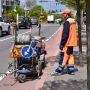 У Вінниці на дорогах та тротуарах комунальники відновлюють розмітку