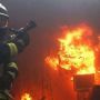 З палаючої квартири на вулиці Дачній у Вінниці врятували чоловіка
