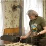 Пироги печуть «бджілки». Переселенка з Криму відкрила пекарню за грант у 20 тисяч євро
