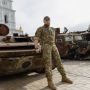 Як вижити, коли всі вважають тебе загиблим: відверте інтерв'ю з Героєм України Фінашиним