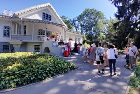 Пікнік у музеї Пирогова присвячують волонтерам: хто виконає роль видатного хірурга?
