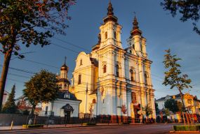Собор, що витримав століття: Історія головної перлини Вінниці, від костелу до храму ПЦУ