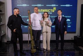 Більше 300 тисяч для захисників зібрали на церемонії нагородження «Народний Бренд 2025»