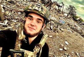 Скандал у Шпиківській громаді: люди сперечаються, чи заслуговує загиблий в СЗЧ місця на Алеї Слави