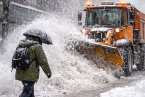 Як прибирають Вінницю під час негоди: що бачите ви на своїх вулицях (ОПИТУВАННЯ)