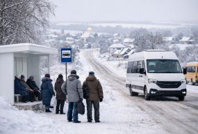 «Нема як доїхати на роботу чи до лікарні»: чому не їздить маршрутка зі Жмеринського району