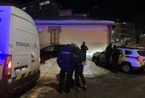 Зайшов у кафе з «гранатою»: у Вінниці поліція затримала нетверезого чоловіка. ОНОВЛЕНО