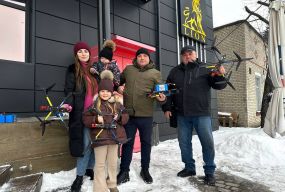 «Хочеться кричати про допомогу»: у Вінницю їде волонтер, який передав на фронт сотні дронів