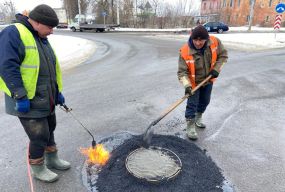 Як вам стан доріг у Вінниці наприкінці зими? Ми запитали