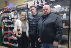 «Після весілля молодята принесли 5000 гривень для ЗСУ»:  що забув запитати у них волонтер?