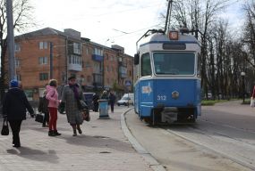 Чи справді вінницький транспорт найдорожчий в Україні? Зібрали ціни з усіх обласних центрів