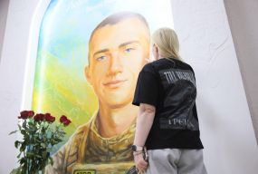 Мурал Героя України «Грєнки» відкрили у Вінницькому ліцеї МВС