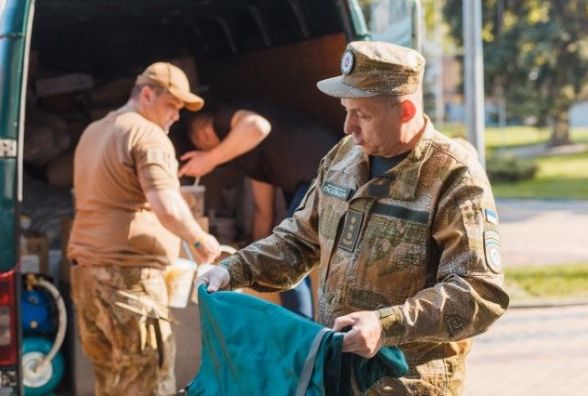 Найпотужніший вантаж: 15 тон гуманітарної допомоги вирушило з Вінниці на Схід
