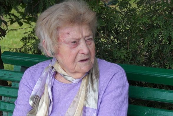 «Я ношу чужий одяг» Вінницькі пенсіонери про те, як їм живеться