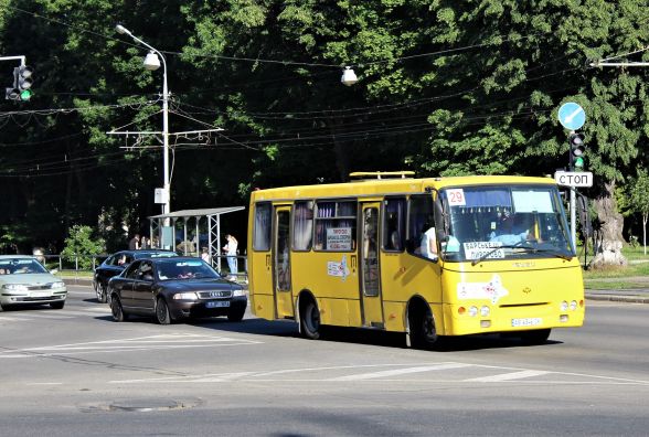 «Приймаю як неминучість». Вінничани про нові ціни в маршрутках