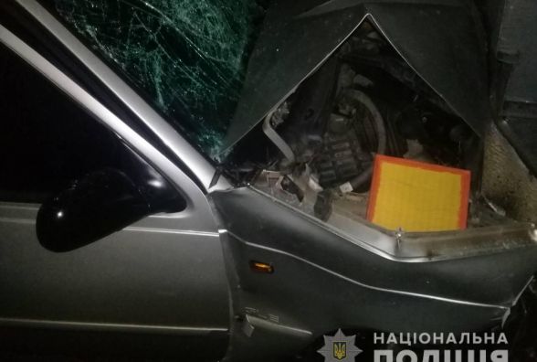 Смертельна ДТП: водійка Daewoo врізалась у припарковану вантажівку