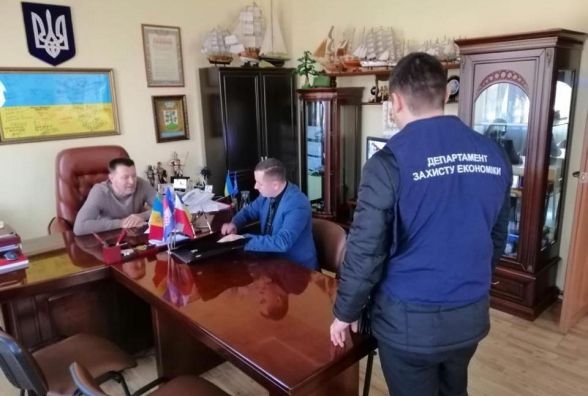 Мера Могилів-Подільського відсторонили від посади через підозру в хабарництві. Перші подробиці справи