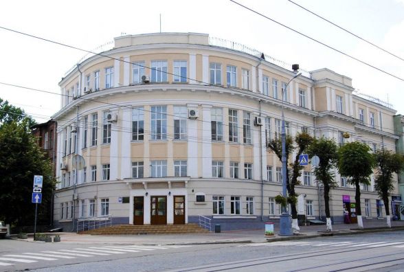 Екскурсія до бібліотеки Тімірязєва: про що «мовчать» книжки?