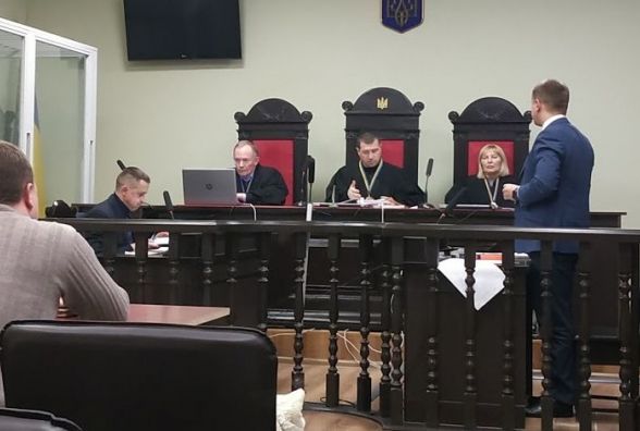 Виправдання майора Зозулі скасували. Справу хабара у шафці райвідділу слухатимуть заново