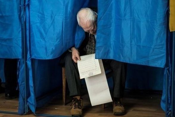 Сьогодні в Україні - день тиші перед виборами