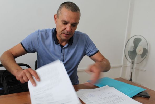 14 поліцейських і три військові прокурори розслідують справу одного активіста