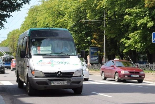 Петиція: просять додатковий автобус на Вінницькі Хутори