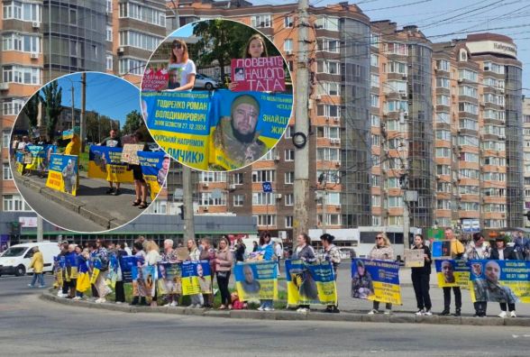 «Поки ми п’ємо каву — вони проходять через пекло»: репортаж з акції родин полонених у Вінниці