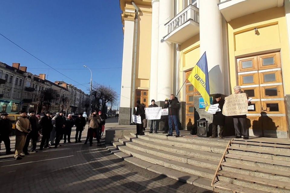 Вінничани збираються на мітинг проти видачі екс «беркутівців» Росії