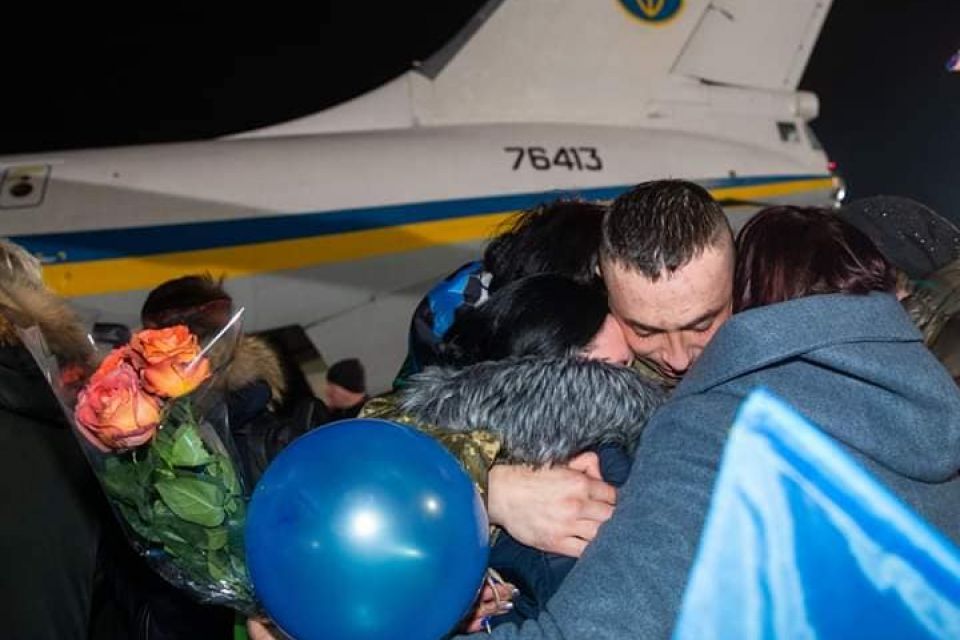 Чекала майже 5 років. Уродженка Крижополя зустріла чоловіка, який повернувся з полону