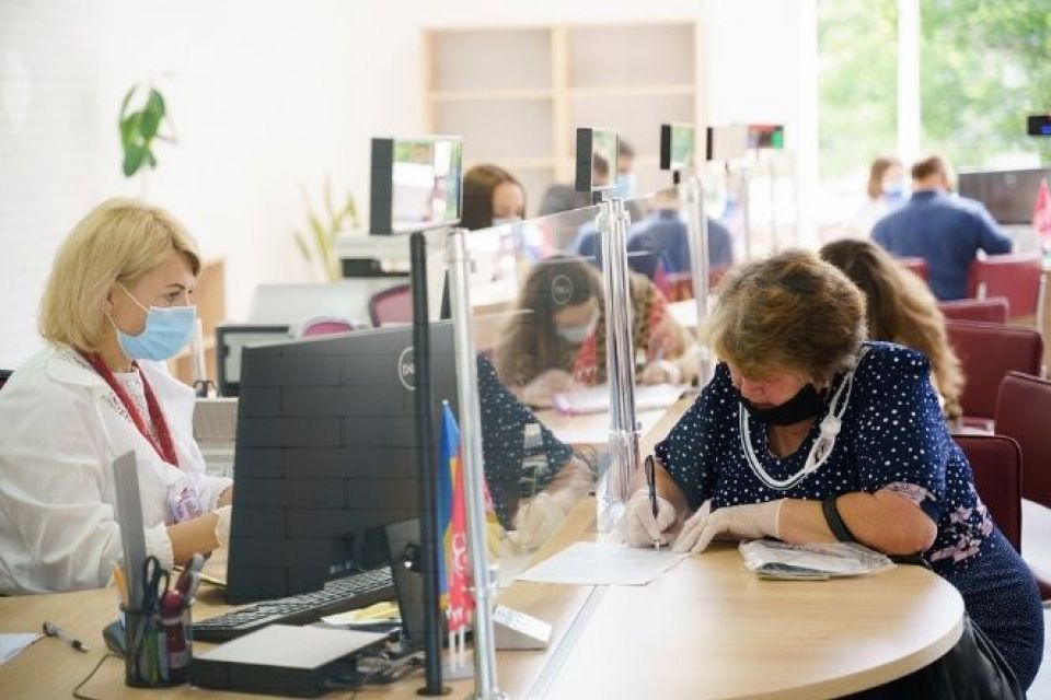 Тарифи, гроші, карантин. Що зміниться у жовтні для вінничан