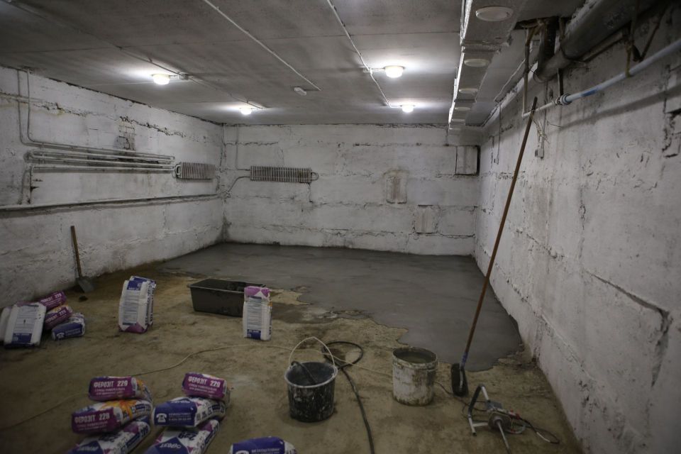 По 10 тисяч на укриття. У 40-ка багатоповерхівках поліпшать умови захисних приміщеннях