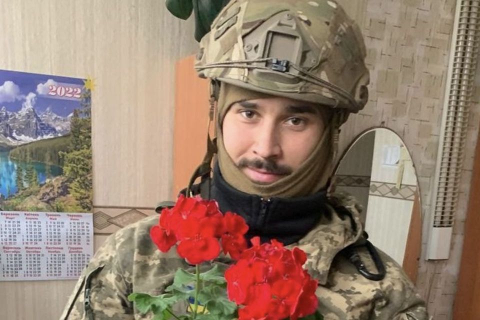 «Хворий і виснажений». Мати захисника «Азовсталі» Андрія Рибачка про звільнення сина