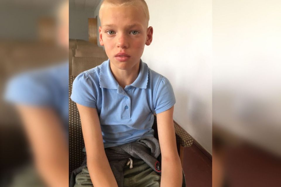 Вчора пішов в резинових тапочках та зник. Допоможіть знайти 12-річного Богдана