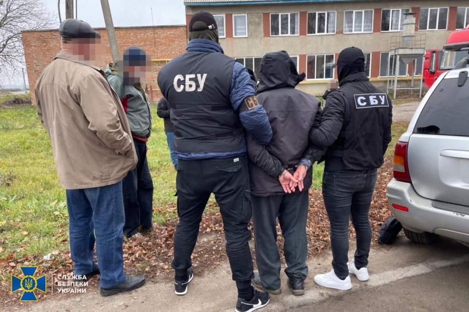 Пенсіонер зі Жмеринки «наводив» російські ракети на енергетичні об’єкти Вінниччини