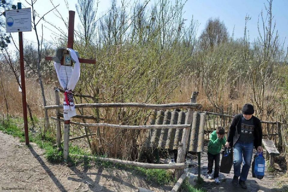 Джерело на Вишеньці, яке «віджали» у людей, просять повернути громаді. Петиція