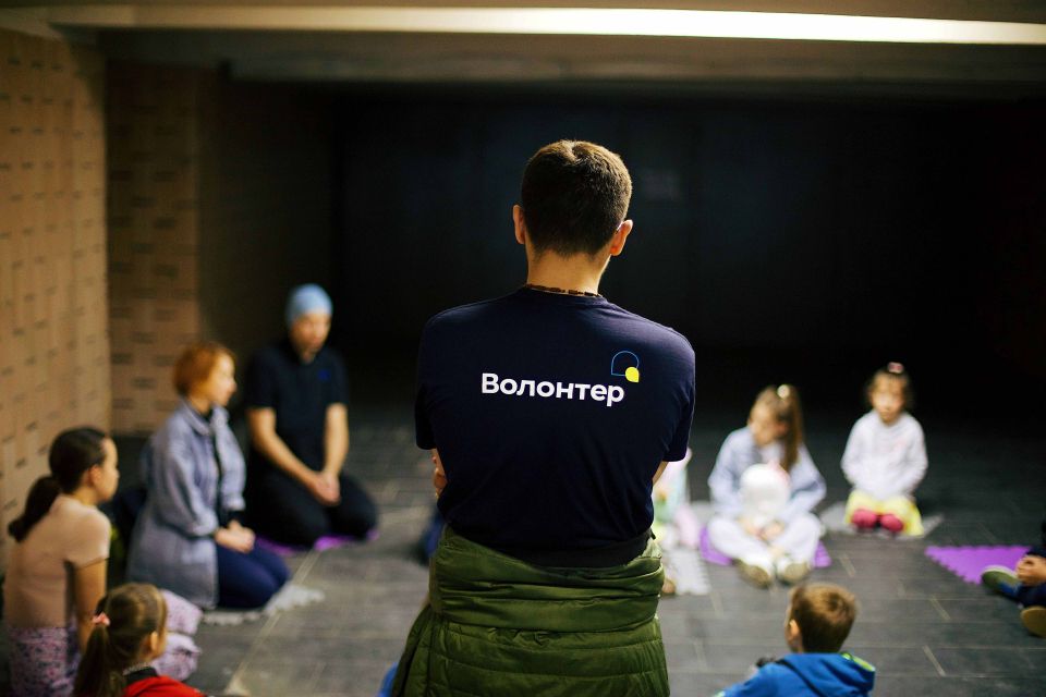 В Україні розшукують волонтерів для захисту дитинства