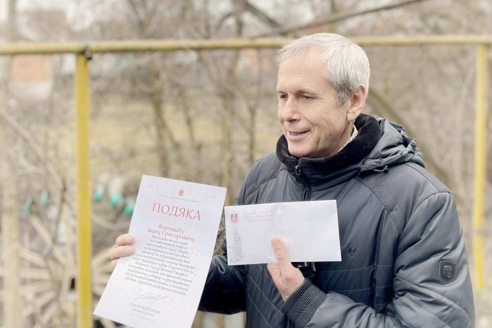 «Річка Вінничка не має сили, щоб давати світло». Для чого вінничанин зробив міні-ГЕС?