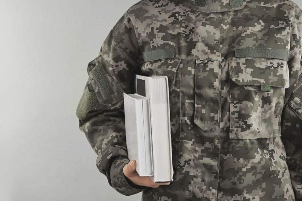 Історії, які треба знати українцям. Добірка з п'яти книг про війну в Україні